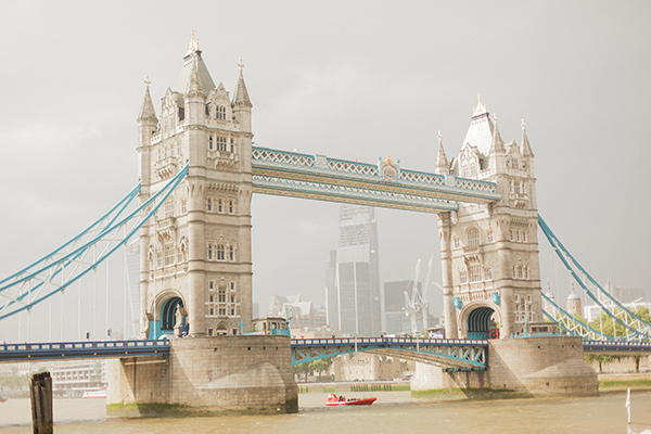 Riverside Engagement Photography in London 7